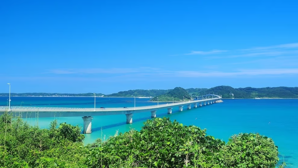 【ドローンの空撮】資格・許可や空撮会社・料金相場・おすすめの機器をご紹介